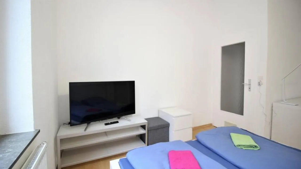 Privatzimmer Nahe Bahnhof Und City Wurzburg