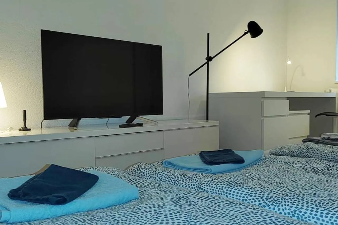 Privatzimmer Nahe Bahnhof Und City Wurzburg 0*,  Germany